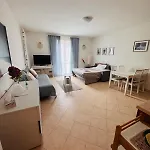 Διαμέρισμα Lisa's House