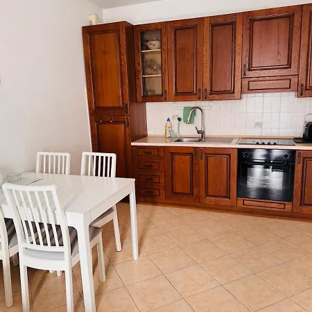 Lisa's House Appartamento *